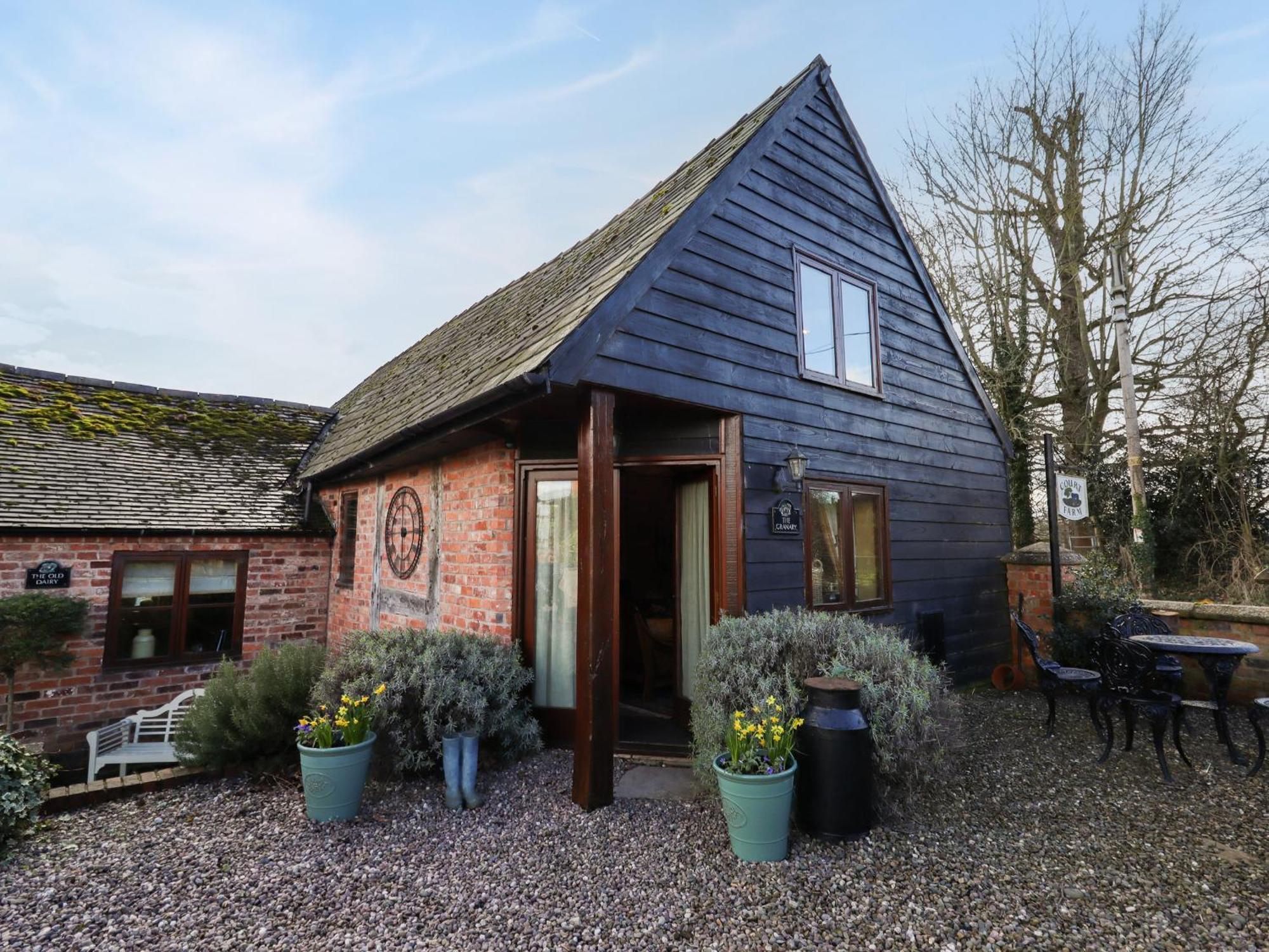 Villa The Granary Shrewsbury Exterior foto